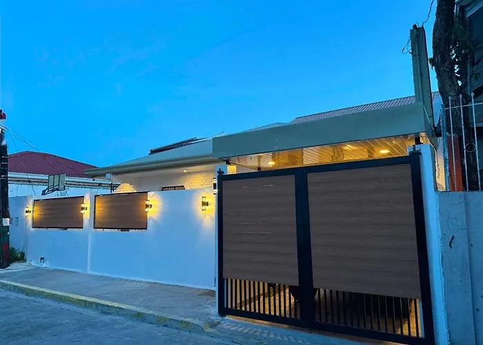 Casa vacanze Staycation Near Moa In Pinas Manila